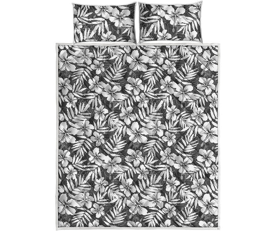 White And Grey Hawaiian Pattern Print Quilt Bed Set