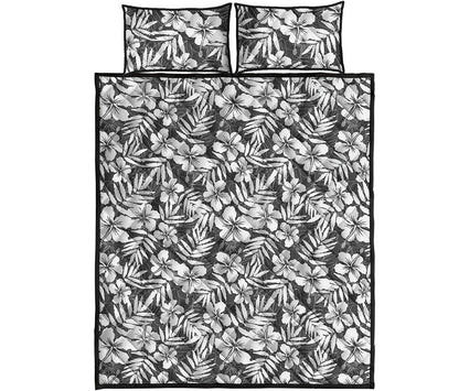 White And Grey Hawaiian Pattern Print Quilt Bed Set