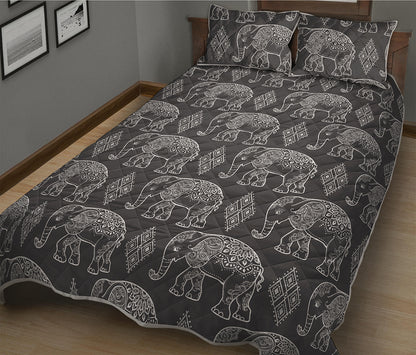 White And Grey Indian Elephant Print Quilt Bed Set