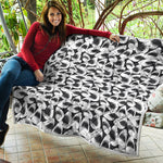 White And Grey Shark Pattern Print Quilt