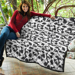 White And Grey Shark Pattern Print Quilt