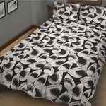 White And Grey Shark Pattern Print Quilt Bed Set