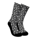 White And Grey Snowflake Pattern Print Crew Socks