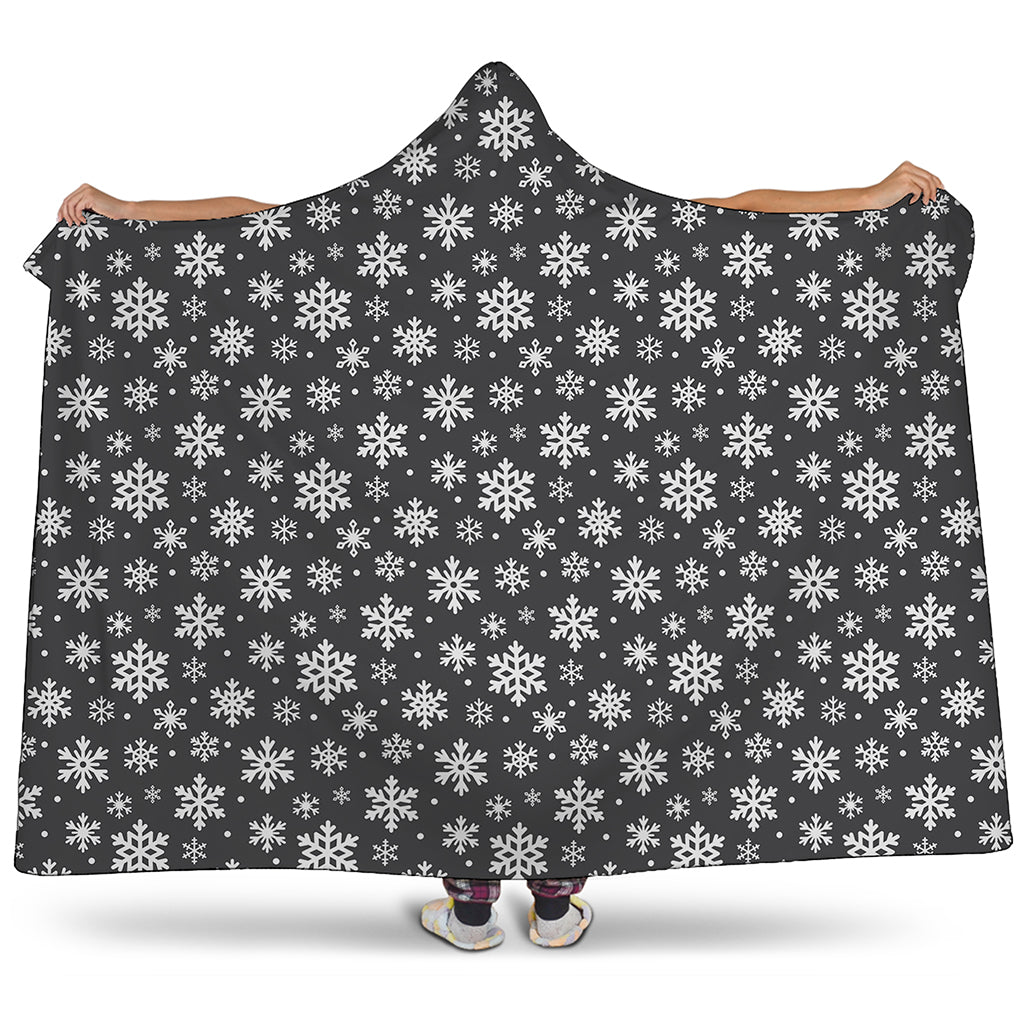 White And Grey Snowflake Pattern Print Hooded Blanket