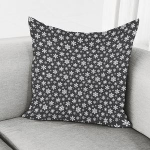 White And Grey Snowflake Pattern Print Pillow Cover