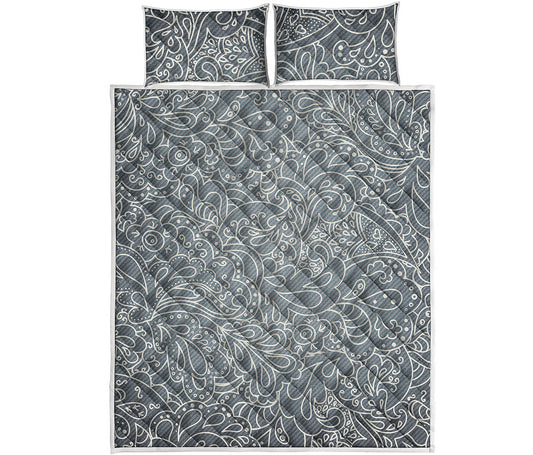 White And Grey Western Floral Print Quilt Bed Set