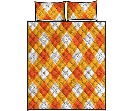 White And Orange Argyle Pattern Print Quilt Bed Set