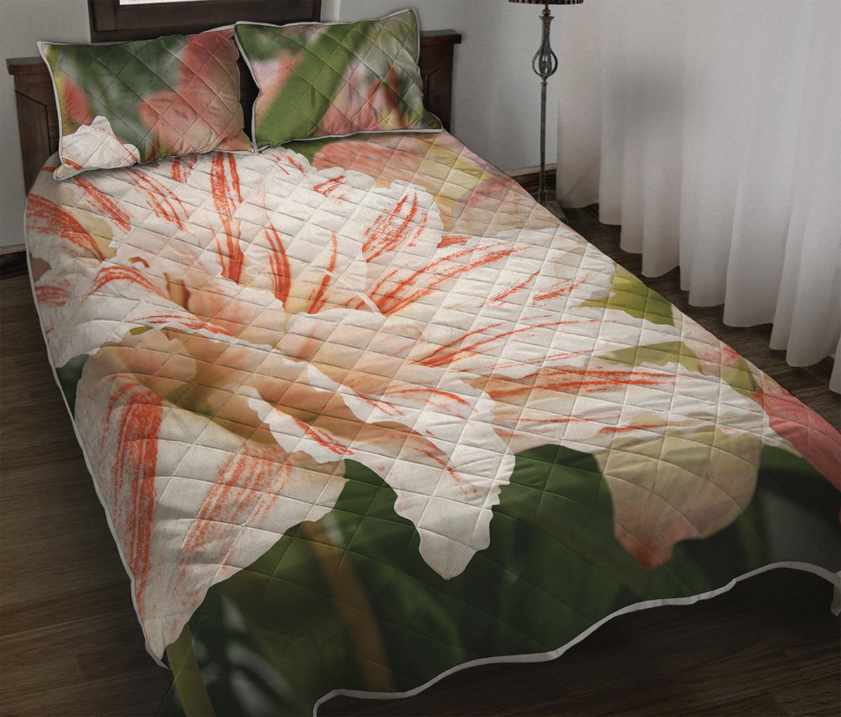 White And Pink Amaryllis Print Quilt Bed Set