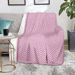 White And Pink Zigzag Pattern Print Blanket