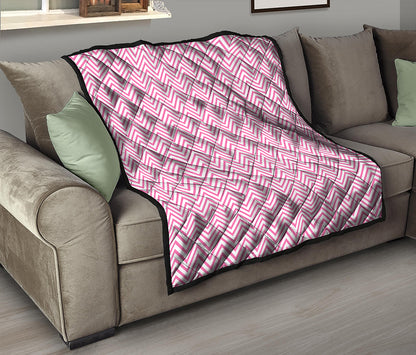 White And Pink Zigzag Pattern Print Quilt