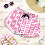 White And Pink Zigzag Pattern Print Women's Shorts