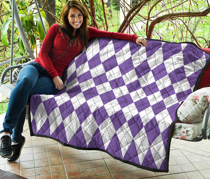 White And Purple Argyle Pattern Print Quilt
