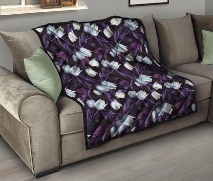 White And Purple Tulip Pattern Print Quilt