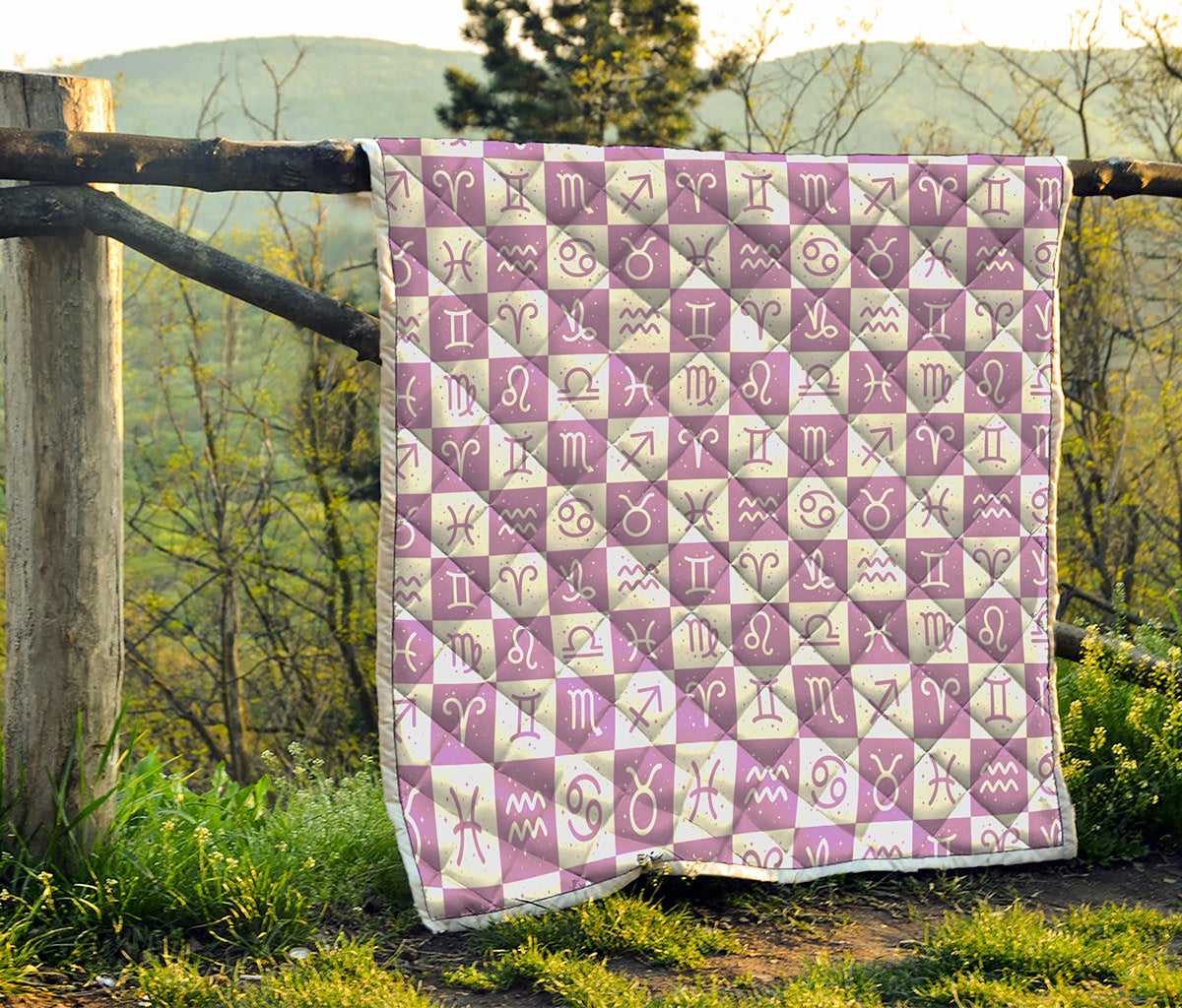 White And Purple Zodiac Signs Print Quilt
