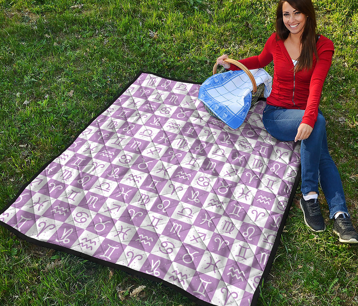White And Purple Zodiac Signs Print Quilt