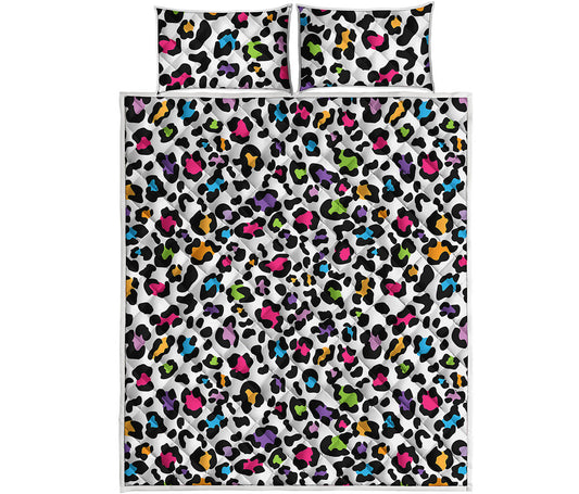White And Rainbow Leopard Print Quilt Bed Set