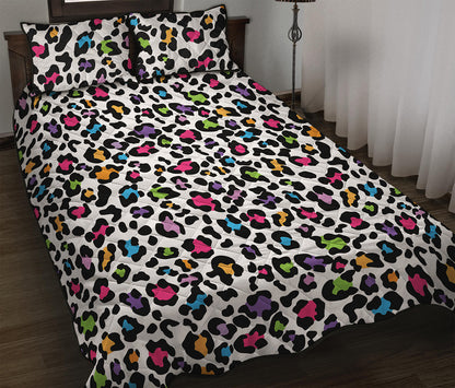 White And Rainbow Leopard Print Quilt Bed Set