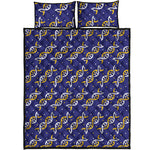 White And Yellow DNA Pattern Print Quilt Bed Set