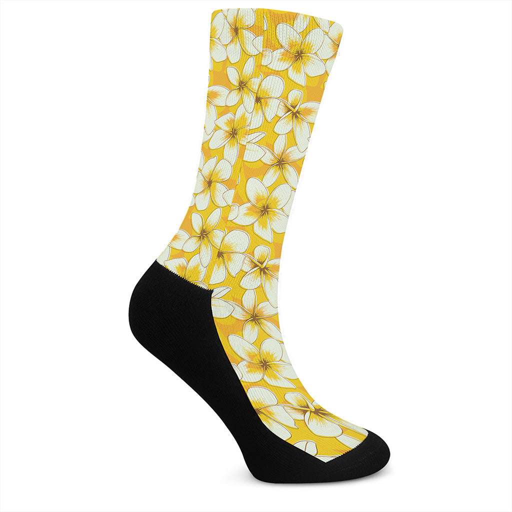 White And Yellow Plumeria Pattern Print Crew Socks
