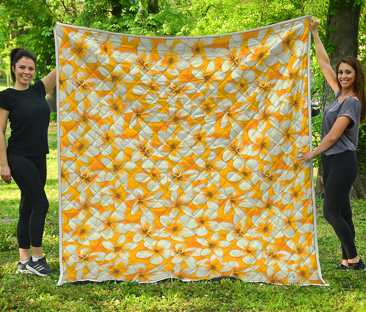 White And Yellow Plumeria Pattern Print Quilt