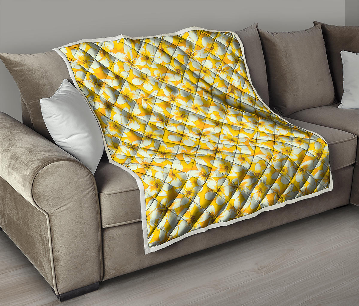 White And Yellow Plumeria Pattern Print Quilt