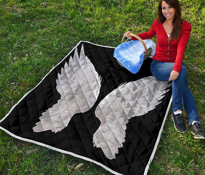 White Angel Wings Print Quilt