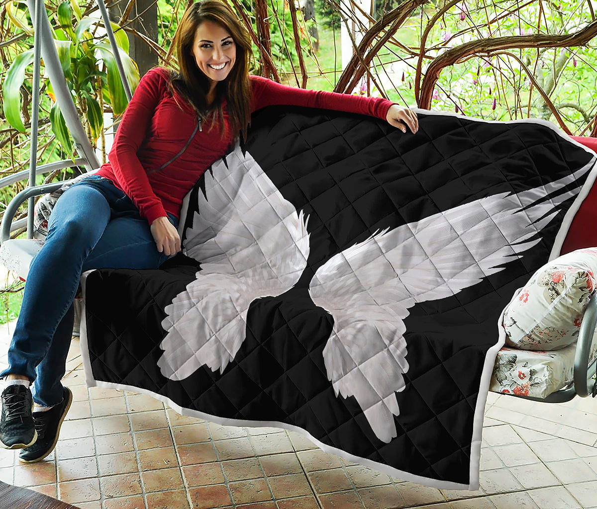 White Angel Wings Print Quilt