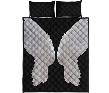 White Angel Wings Print Quilt Bed Set