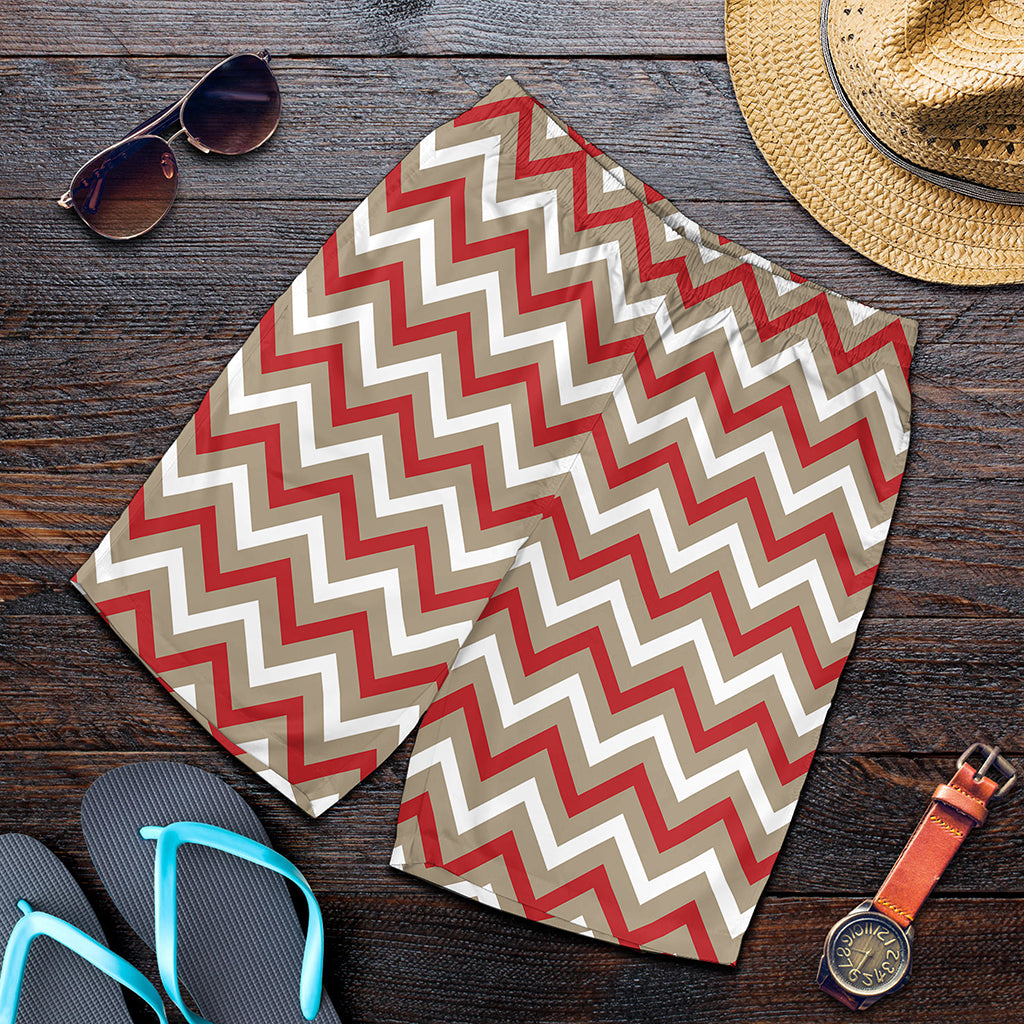 White Beige And Red Chevron Print Men's Shorts