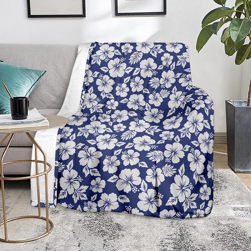 White Blue Hibiscus Floral Pattern Print Blanket