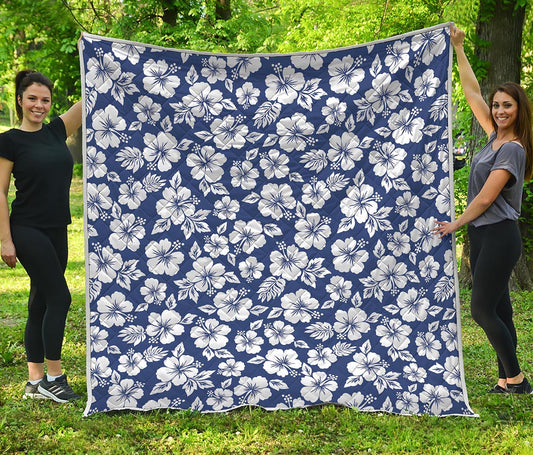White Blue Hibiscus Floral Pattern Print Quilt