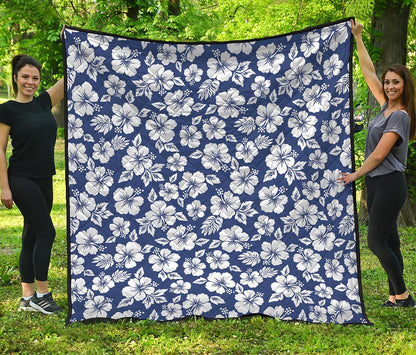 White Blue Hibiscus Floral Pattern Print Quilt