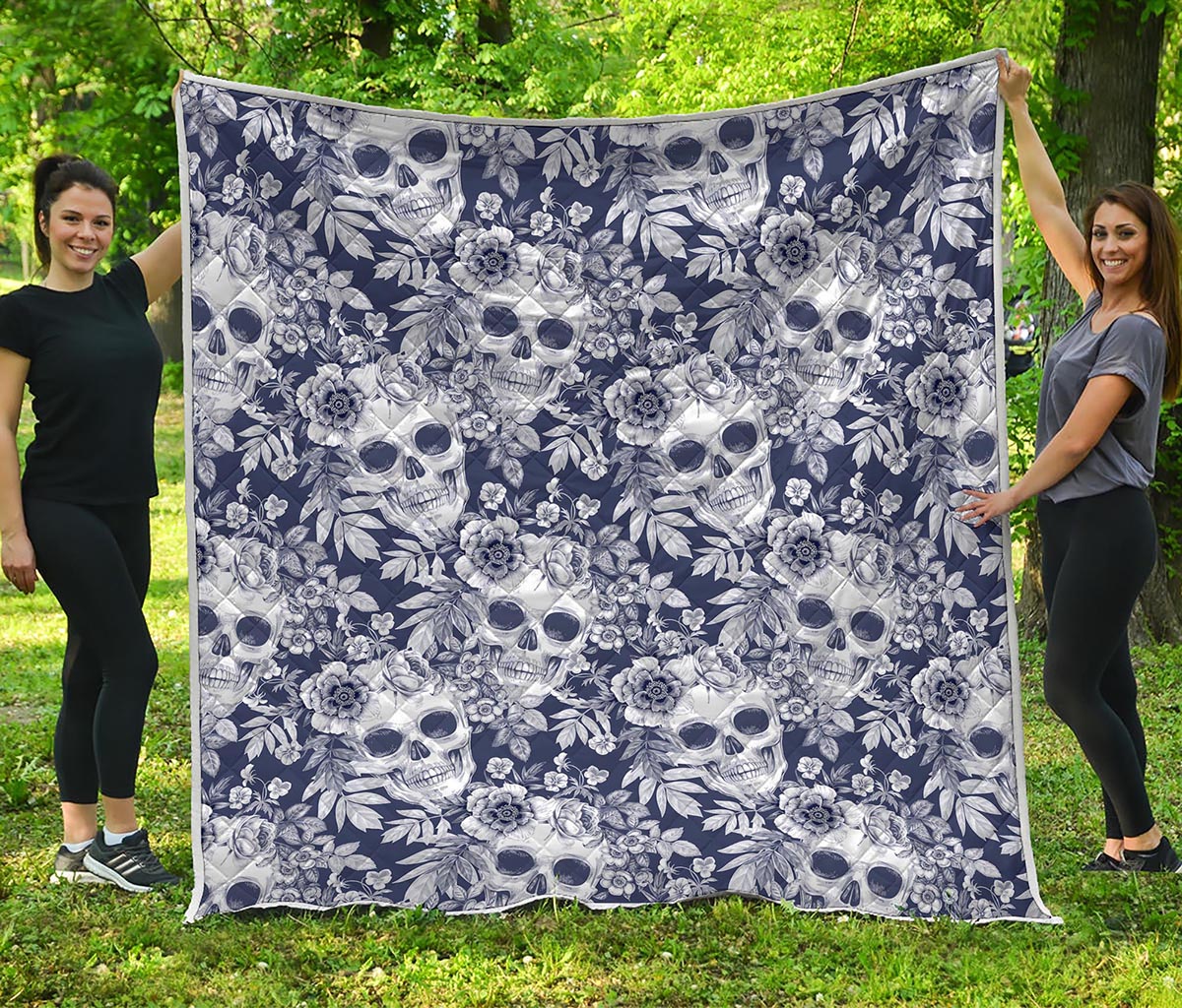 White Blue Skull Floral Pattern Print Quilt