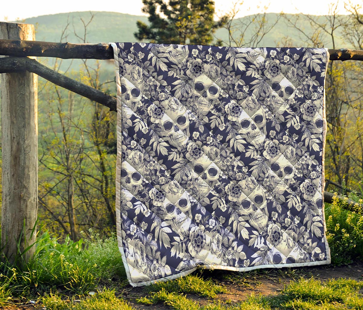 White Blue Skull Floral Pattern Print Quilt