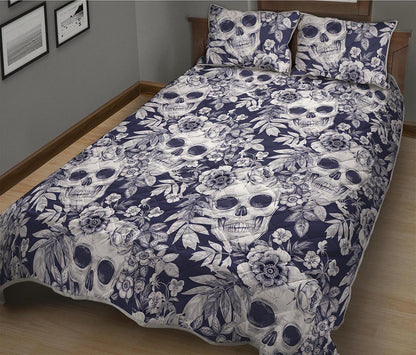 White Blue Skull Floral Pattern Print Quilt Bed Set
