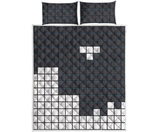 White Brick Puzzle Video Game Print Quilt Bed Set