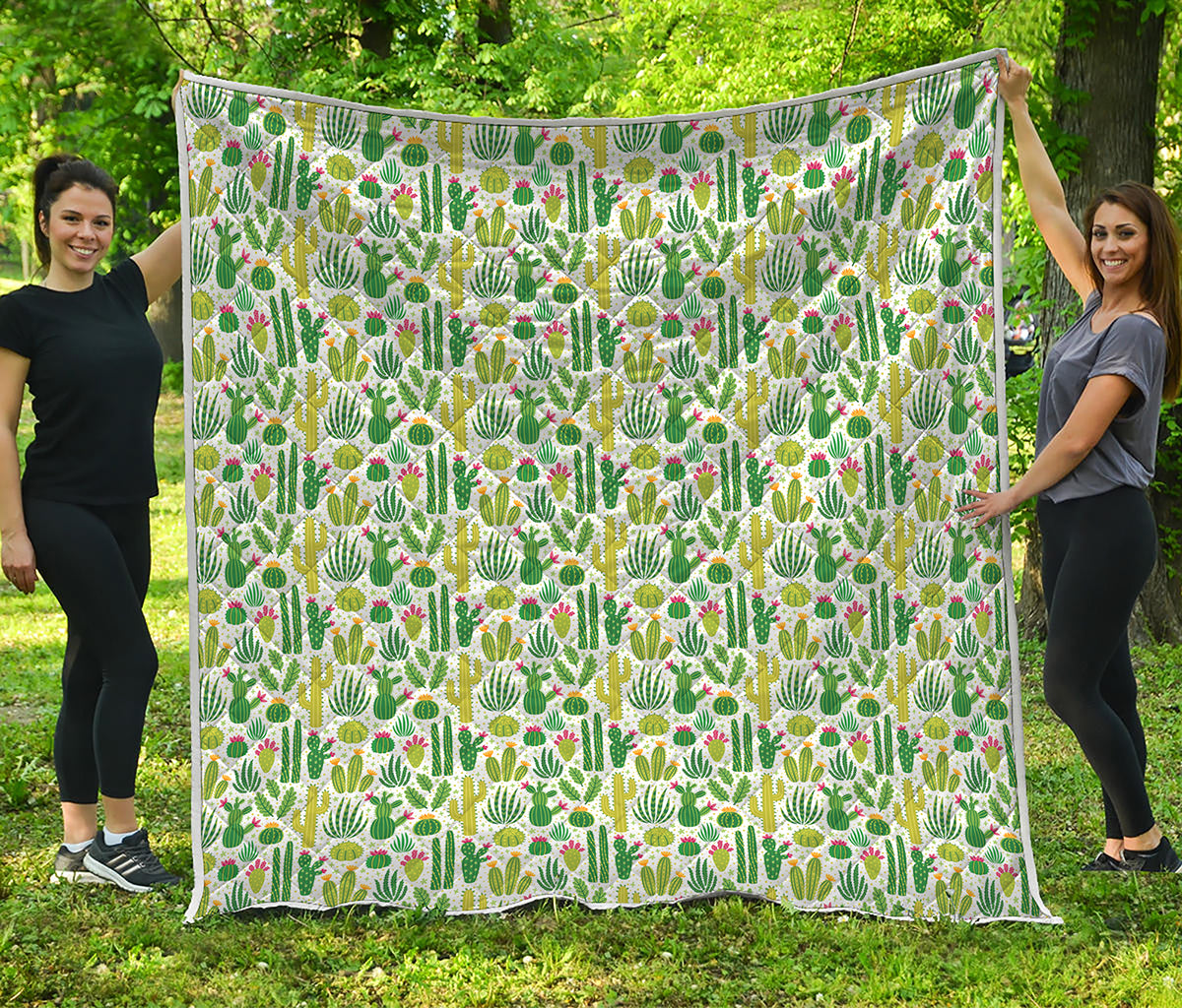 White Cactus Plant Pattern Print Quilt