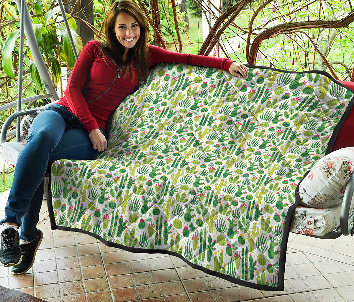 White Cactus Plant Pattern Print Quilt