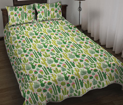White Cactus Plant Pattern Print Quilt Bed Set