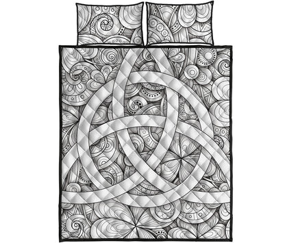 White Celtic Trinity Knot Symbol Print Quilt Bed Set