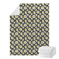 White Daffodil Flower Pattern Print Blanket