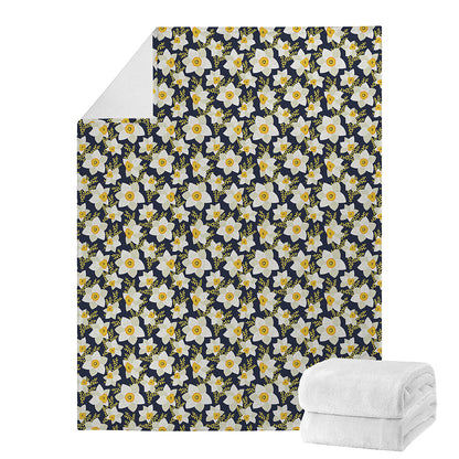 White Daffodil Flower Pattern Print Blanket