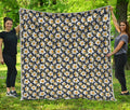 White Daffodil Flower Pattern Print Quilt