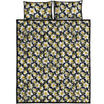 White Daffodil Flower Pattern Print Quilt Bed Set