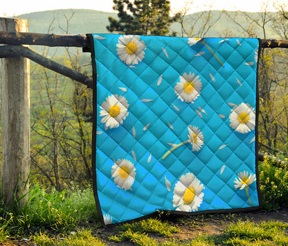 White Daisy Flower Print Quilt