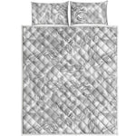 White Electric Lightning Print Quilt Bed Set