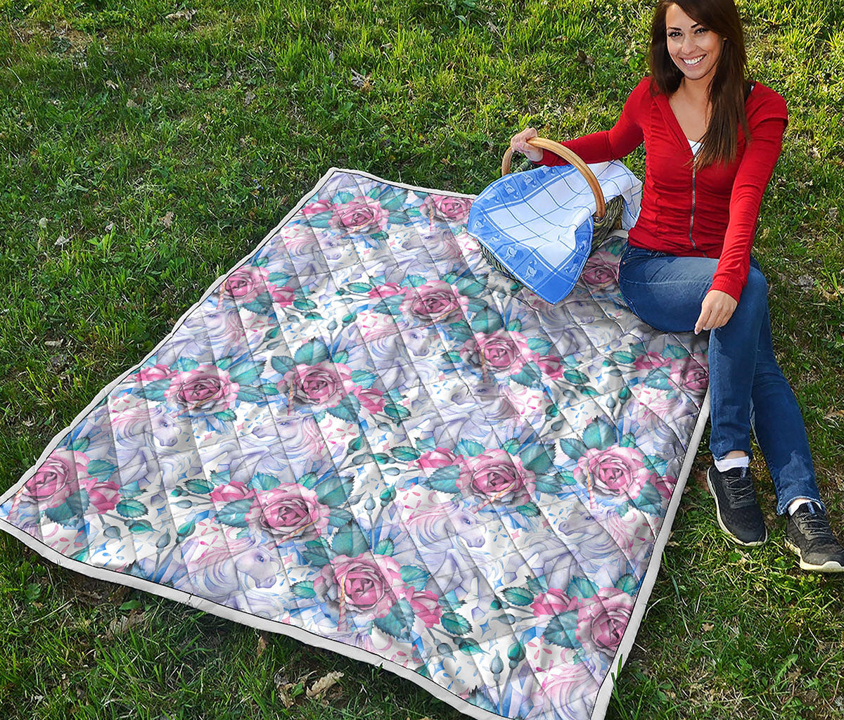 White Fairy Rose Unicorn Pattern Print Quilt