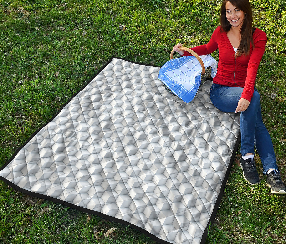 White Geometric Cube Shape Pattern Print Quilt