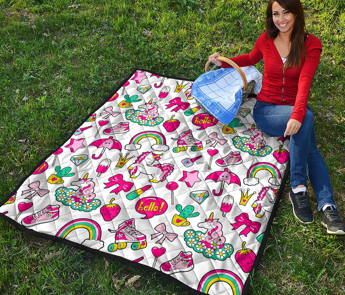 White Girly Unicorn Pattern Print Quilt