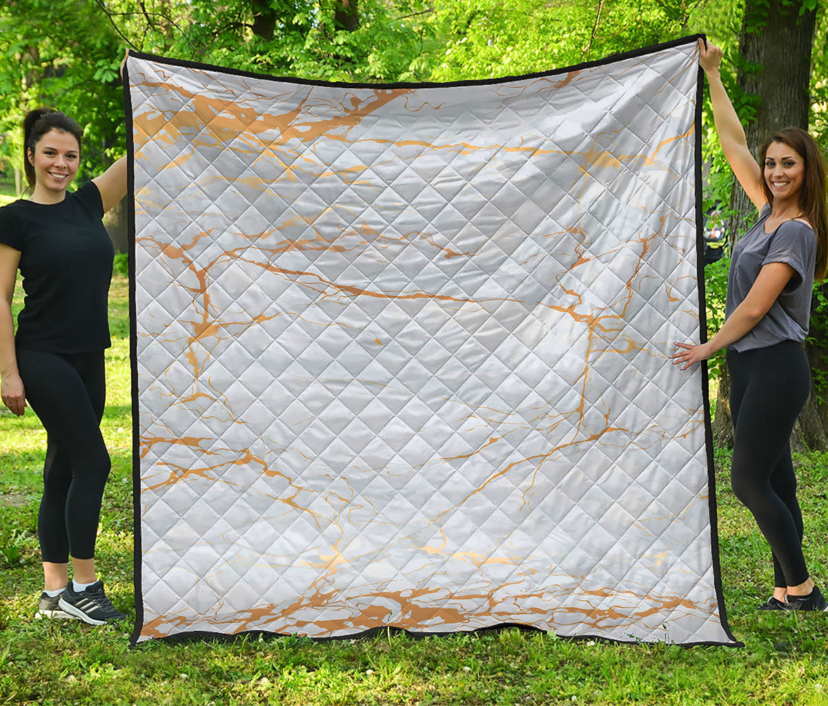 White Gold Scratch Marble Print Quilt
